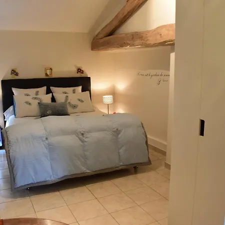 Moulin De Ladausse Bed & Breakfast